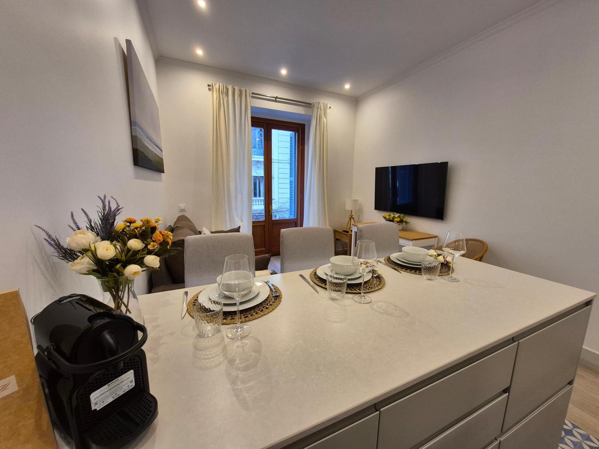 Apartamentos Plaza De Espana Madri Exterior foto