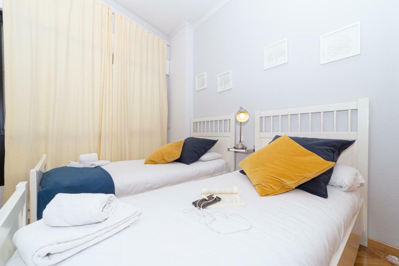 Apartamentos Plaza De Espana Madri Exterior foto