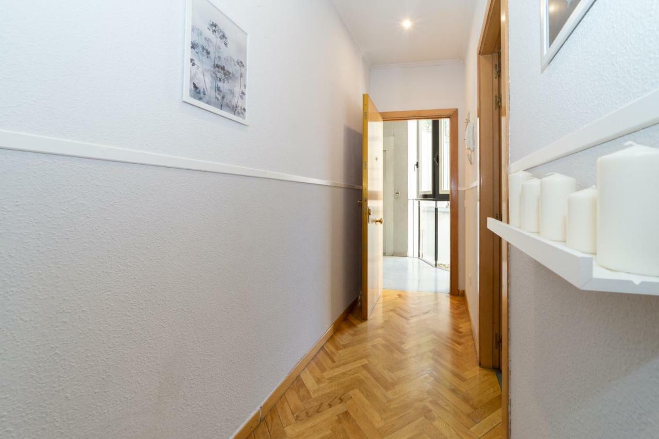 Apartamentos Plaza De Espana Madri Exterior foto