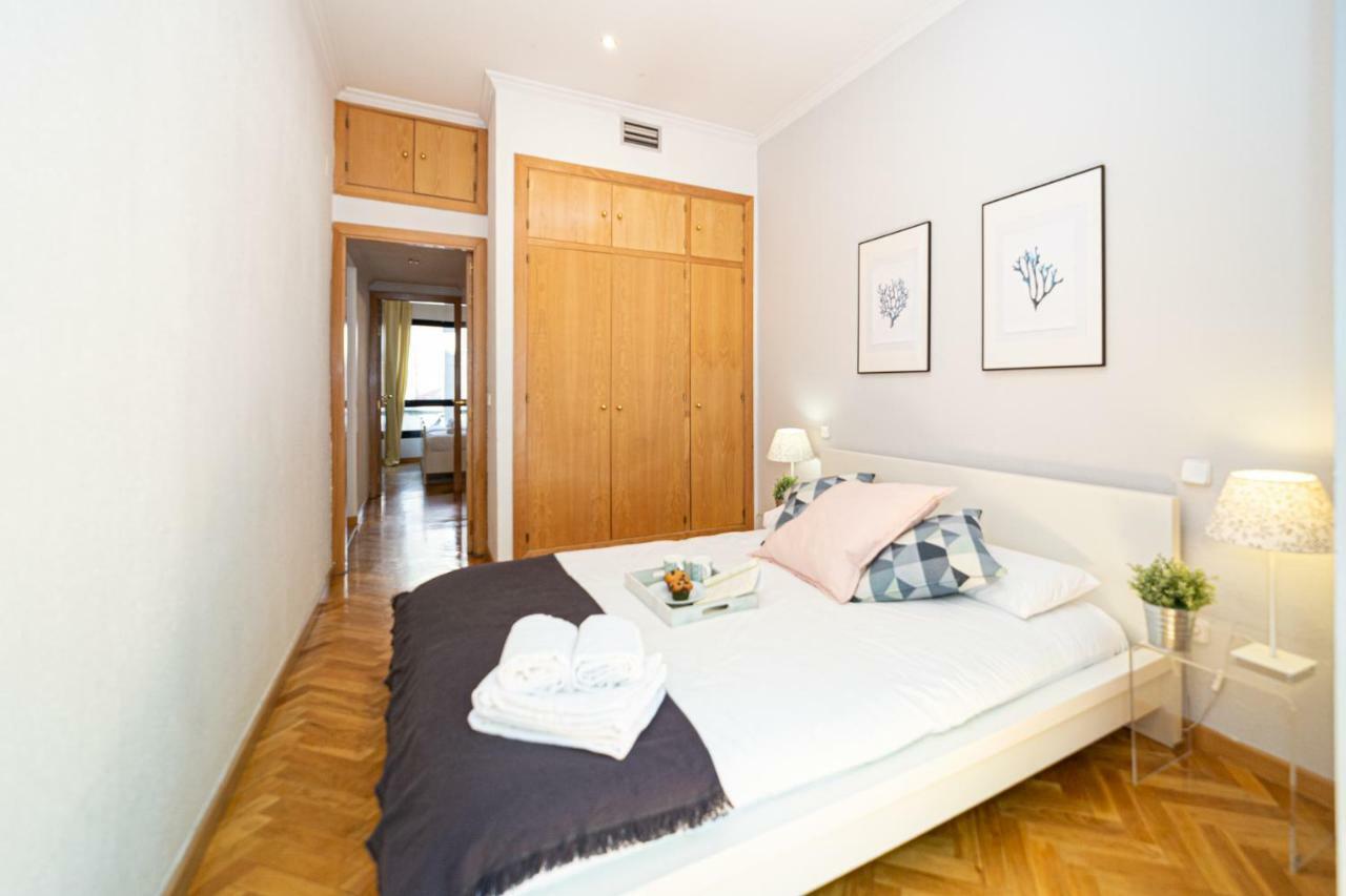 Apartamentos Plaza De Espana Madri Exterior foto