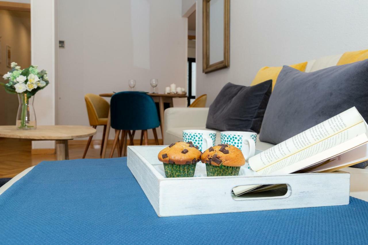 Apartamentos Plaza De Espana Madri Exterior foto